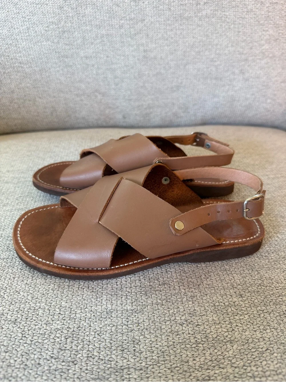 Adelisa and Co Cruz Sandals Brown Leather Cross-Strap Slingback Girls Size 1